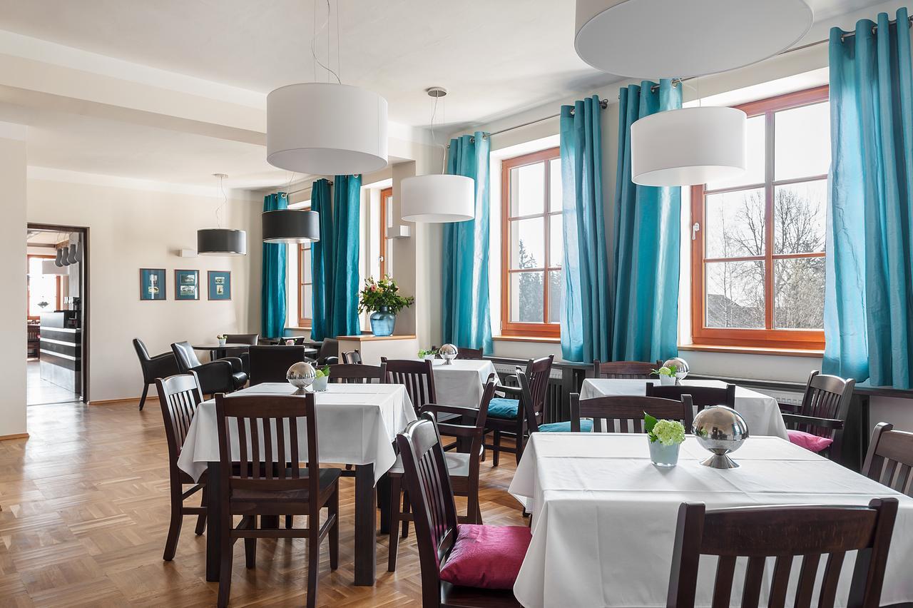 Aneta Hotel&Restaurant Vítkovice Esterno foto